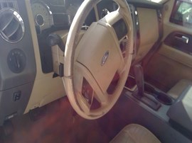 2010 FORD EXPEDITION, WHITE, XLT MODEL, 5.4L, AT, 4WD.   F26515